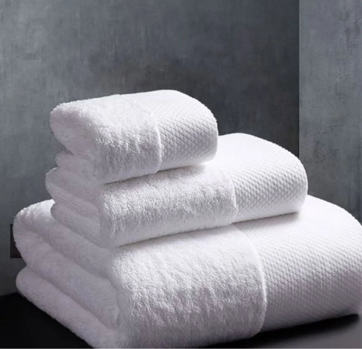 Velory 3-Piece Cotton Towel Set studio product photo